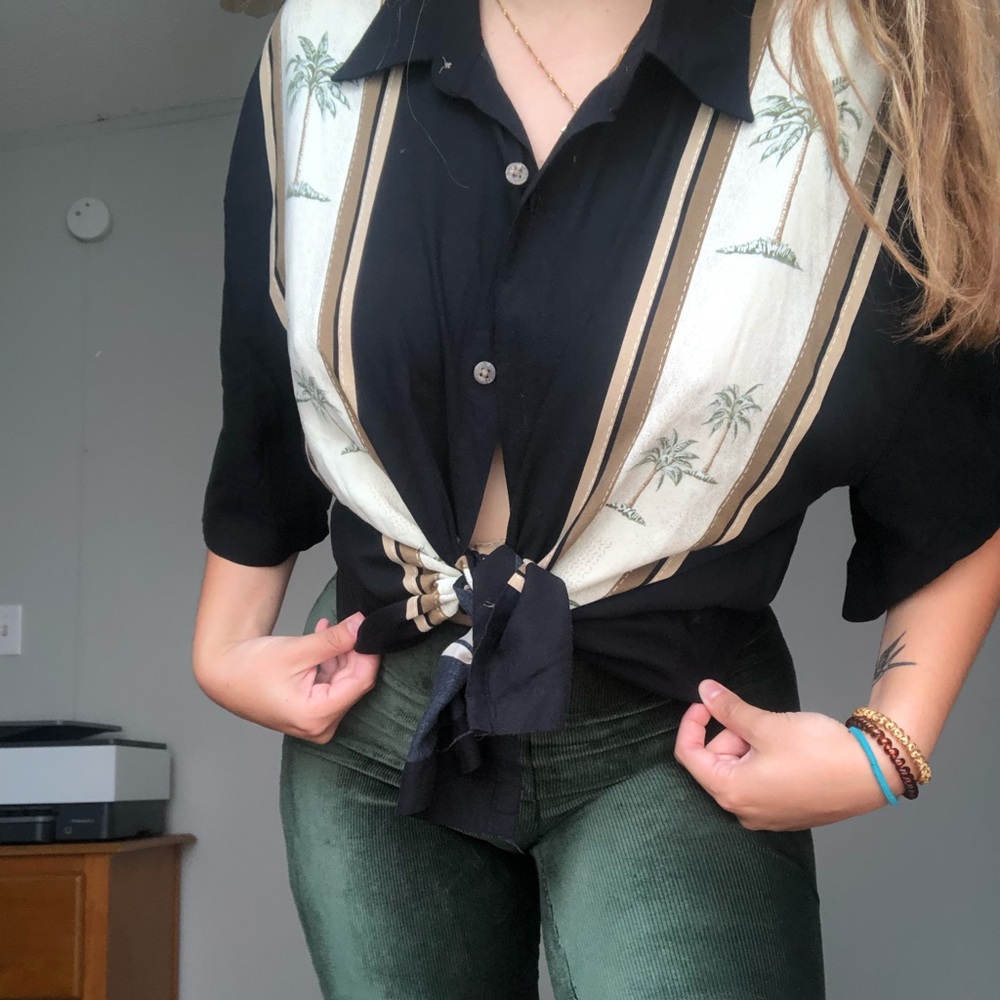 Palm Tree button down!!